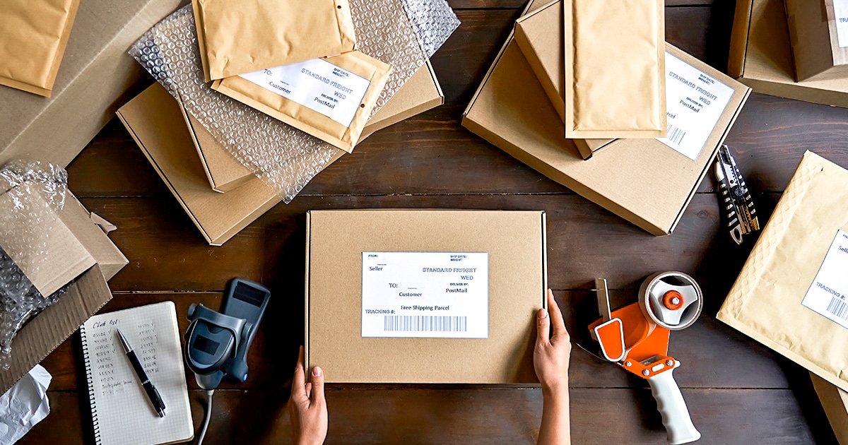 Minimize Shipping Costs And Package Delays With FedEx And UPS Service Guarantees
