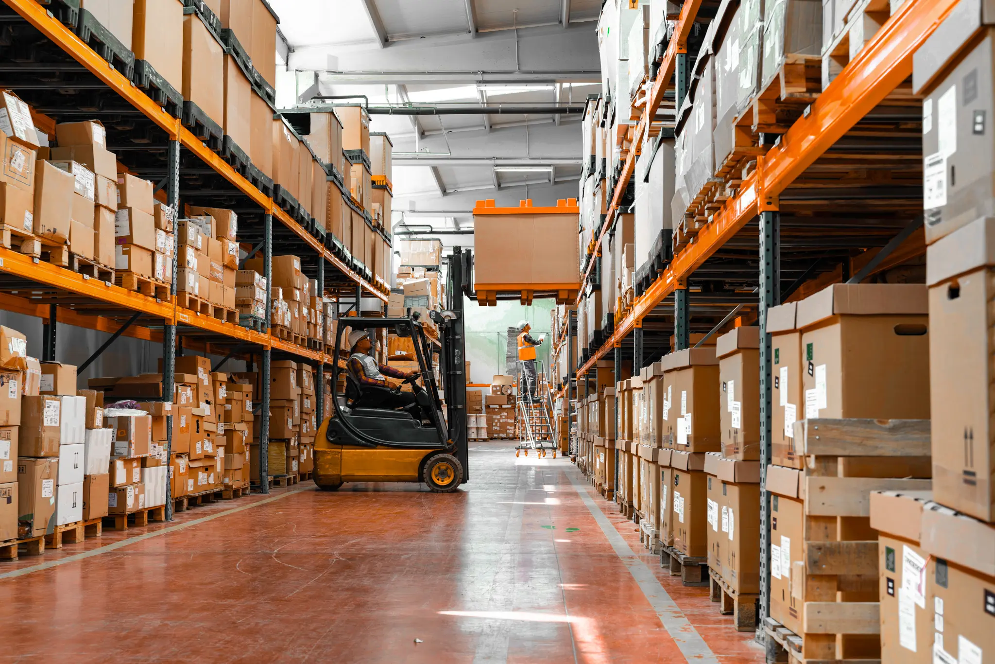 Inbound vs. Outbound Logistics: What Shippers Need to Know
