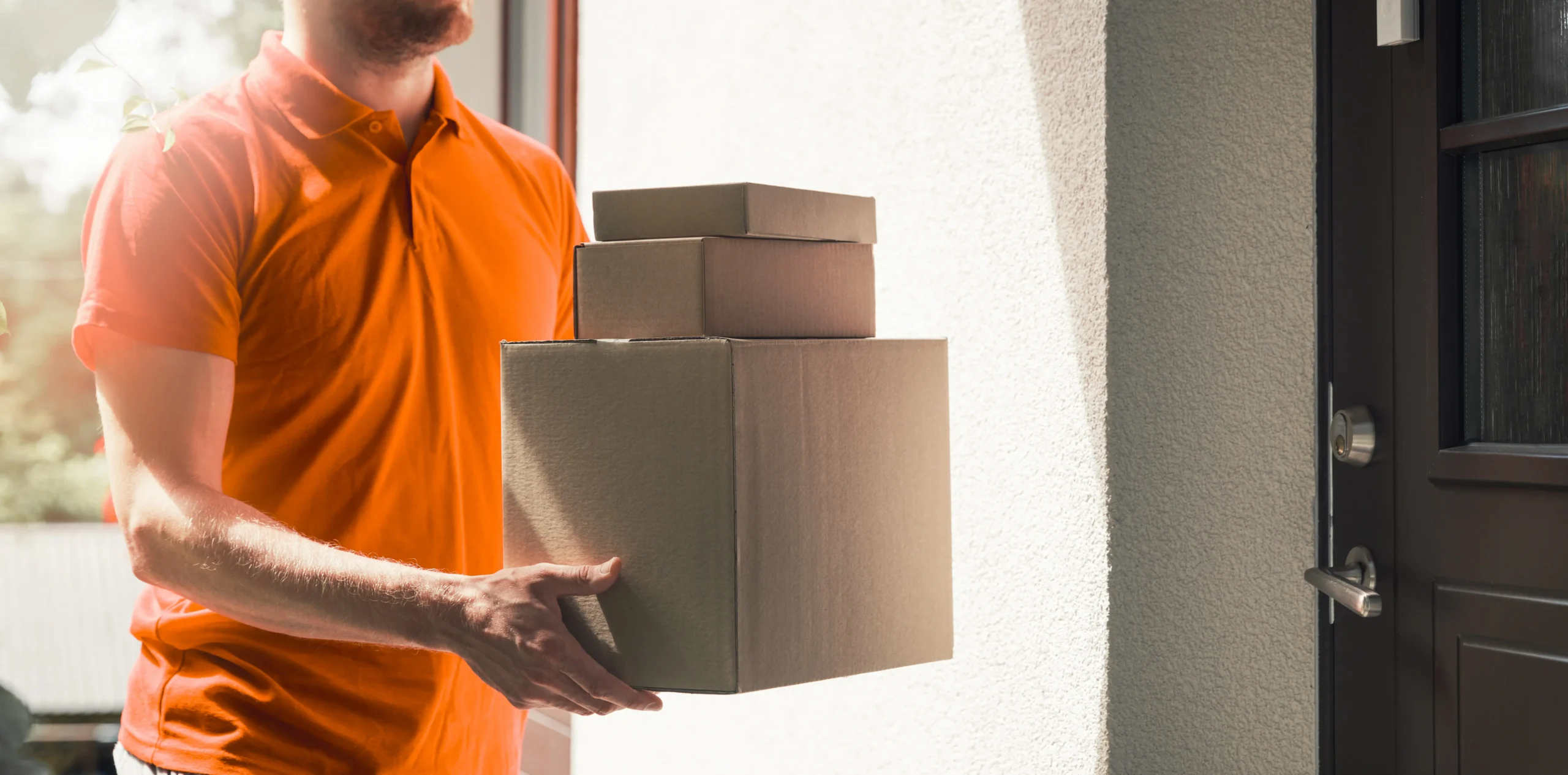 Does UPS & FedEx Deliver on Weekends?