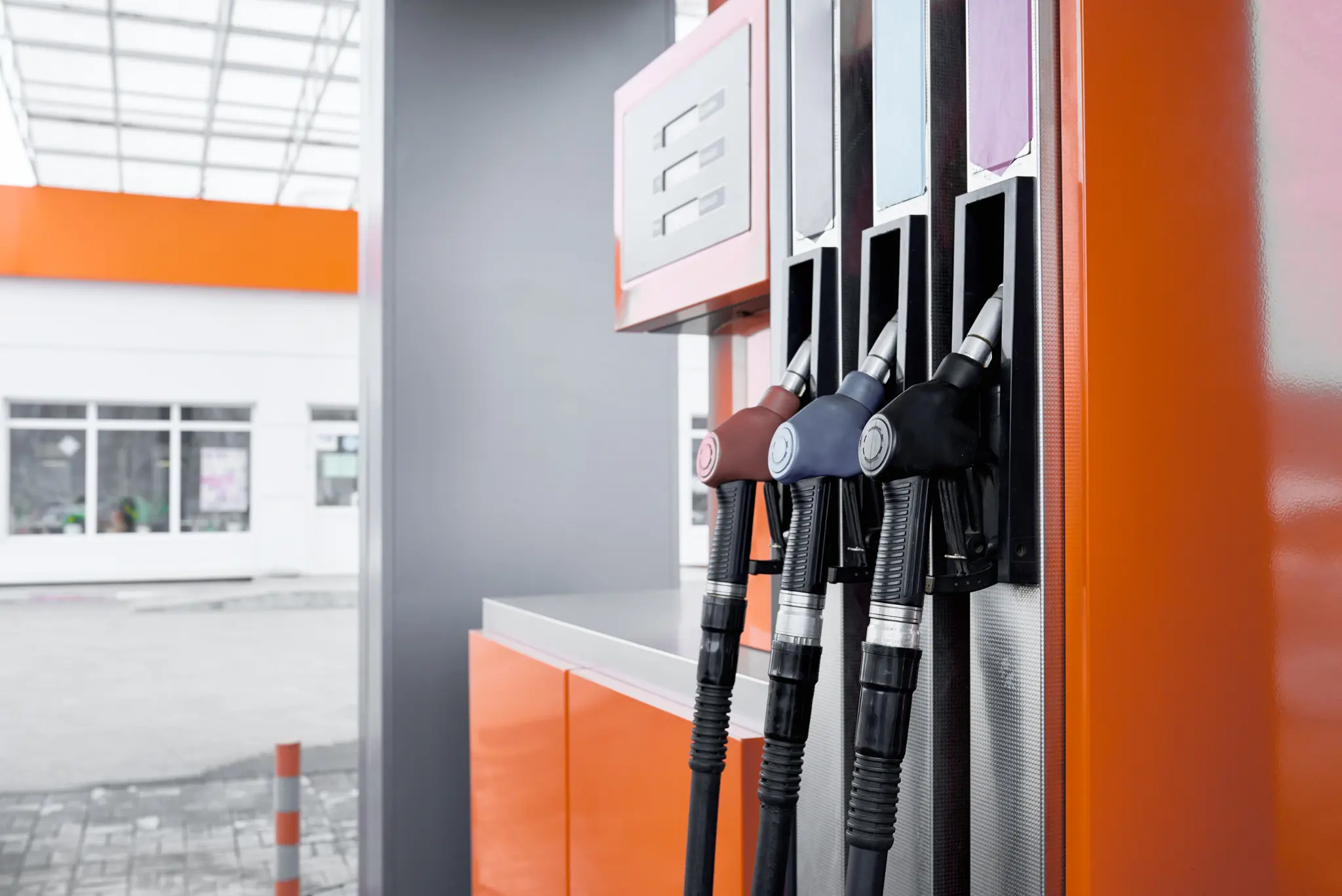 USPS Announces First-Ever Fuel Surcharge on Packages: What Shippers Need to Know